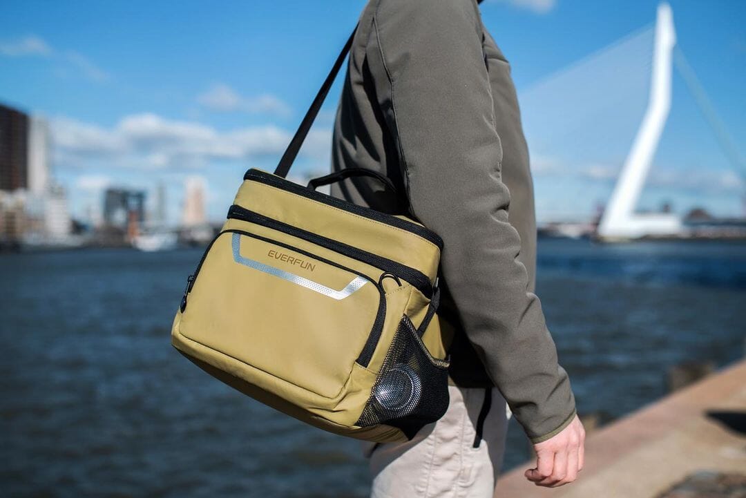 How to select the best lunchbox coolers for road trips
