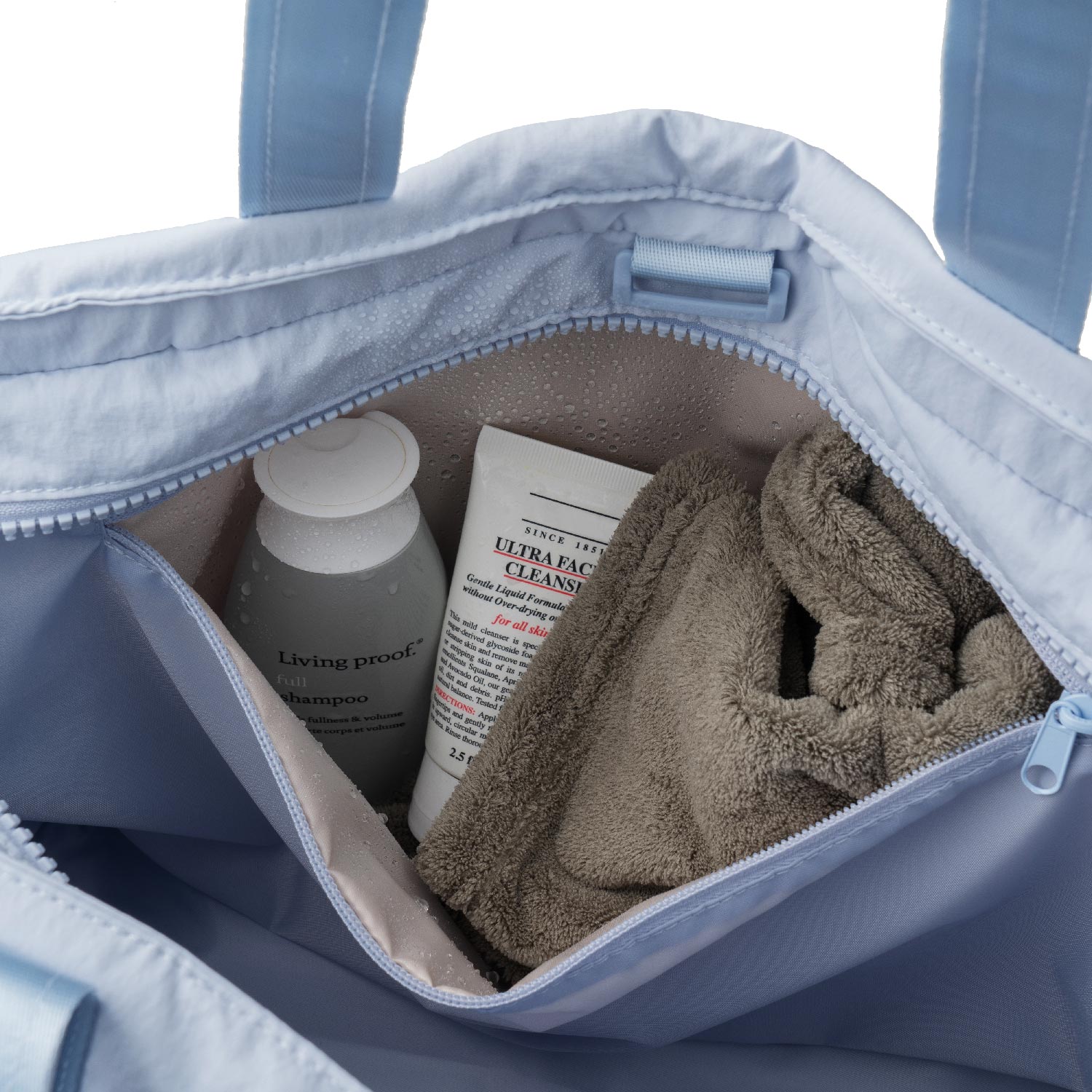Aura 22L Gym Bag