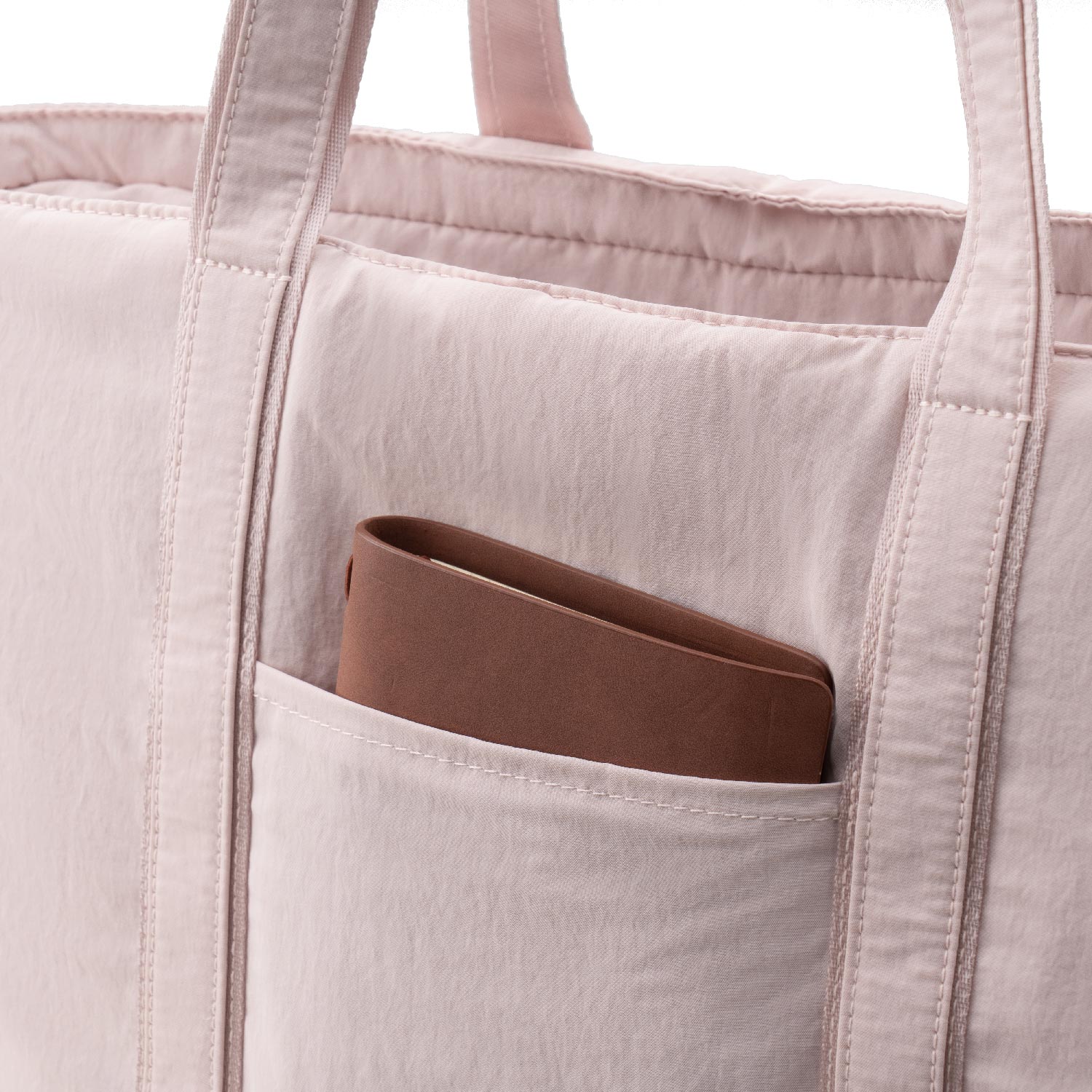 Aura 22L Gym Bag