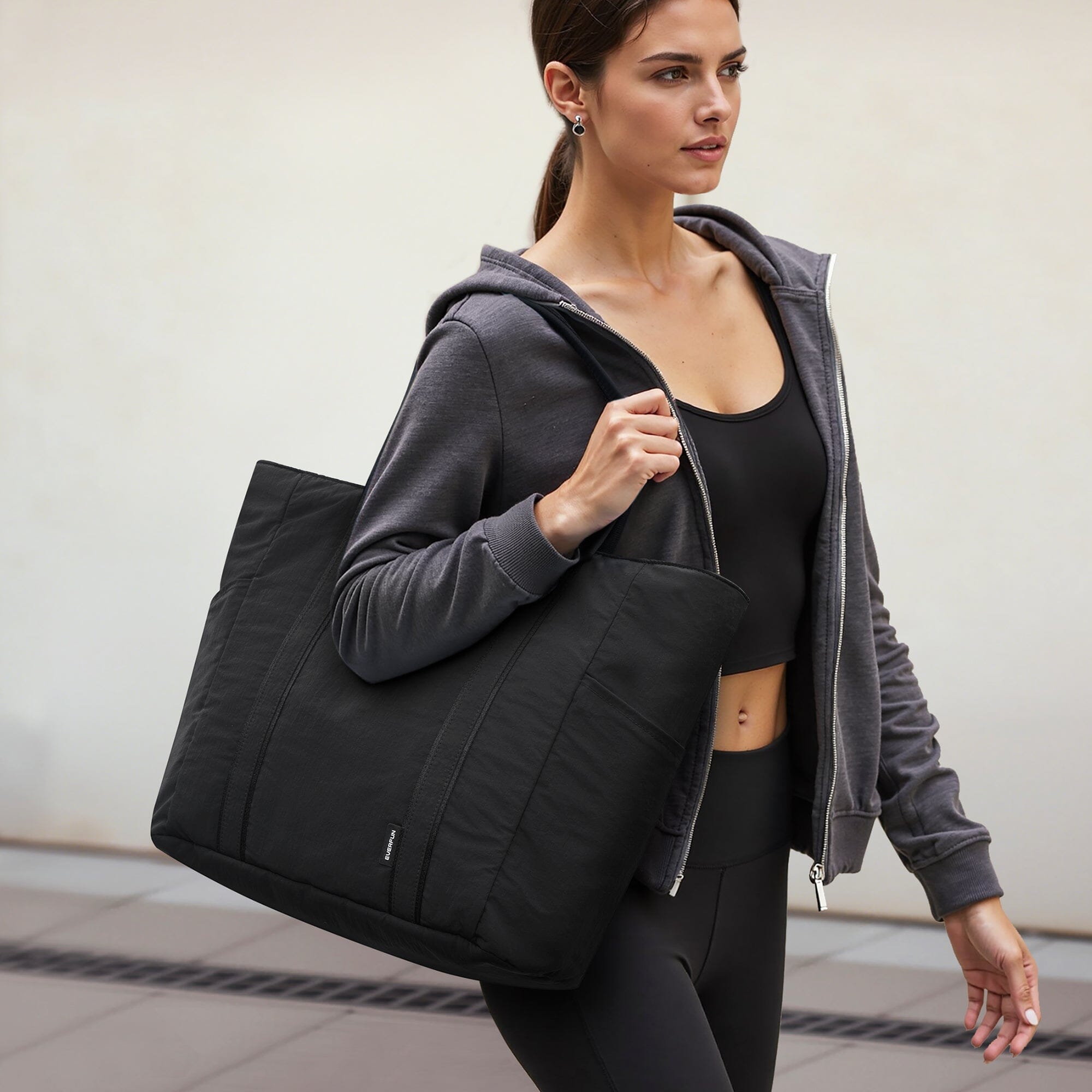 Aura 22L Gym Bag
