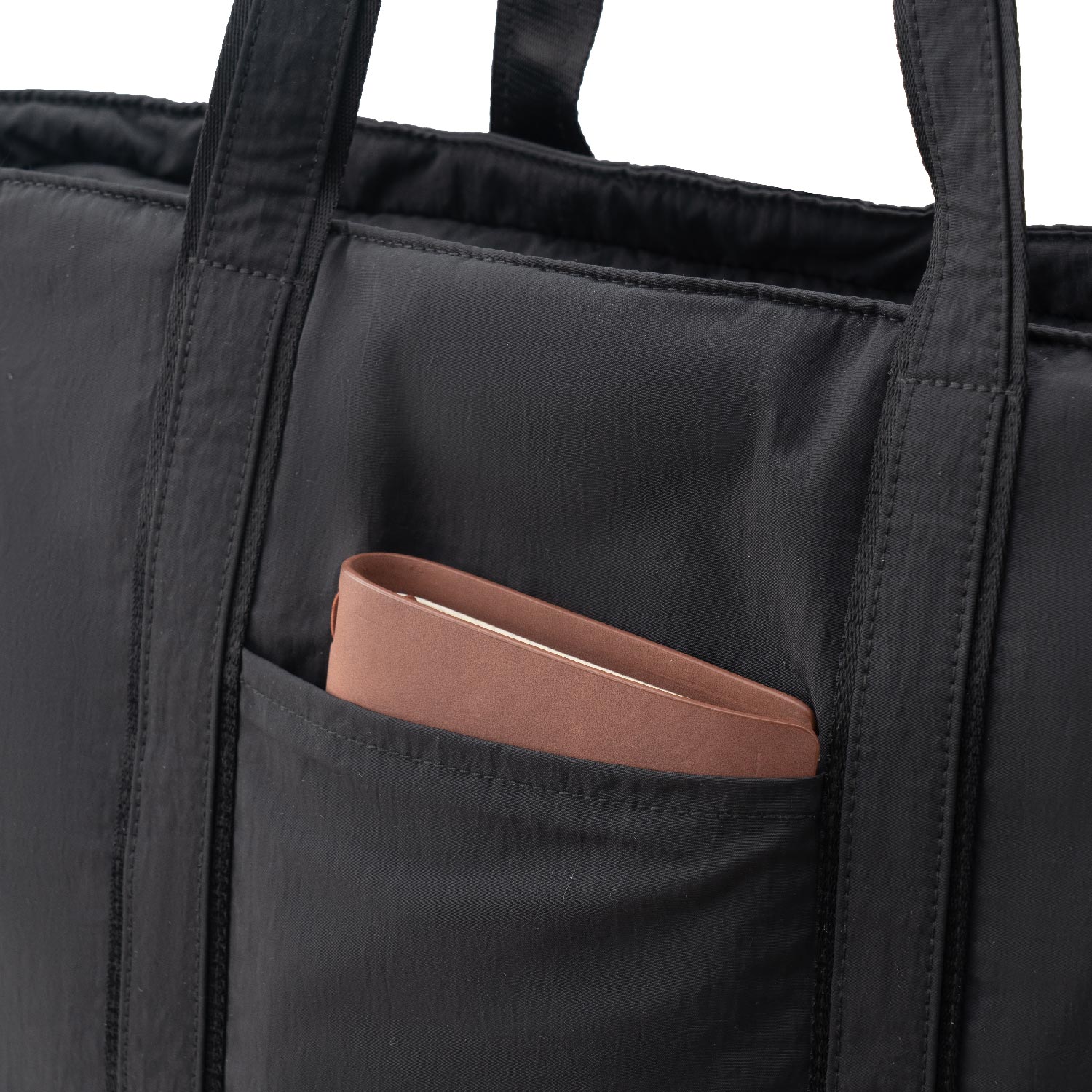 Aura 22L Gym Bag