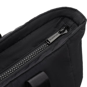 Aura 22L Gym Bag