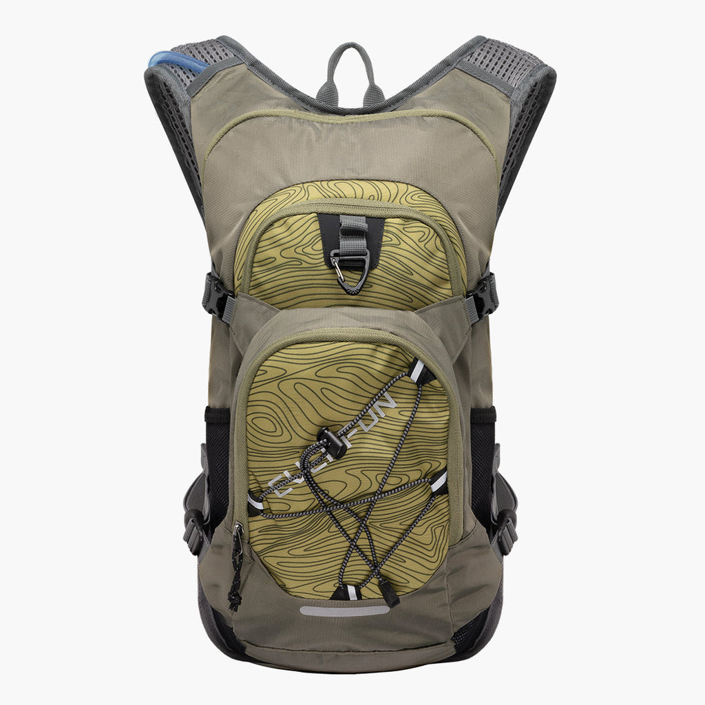 Lightweight Hydration Backpack Hiking with 2L Reservoir EVERFUN